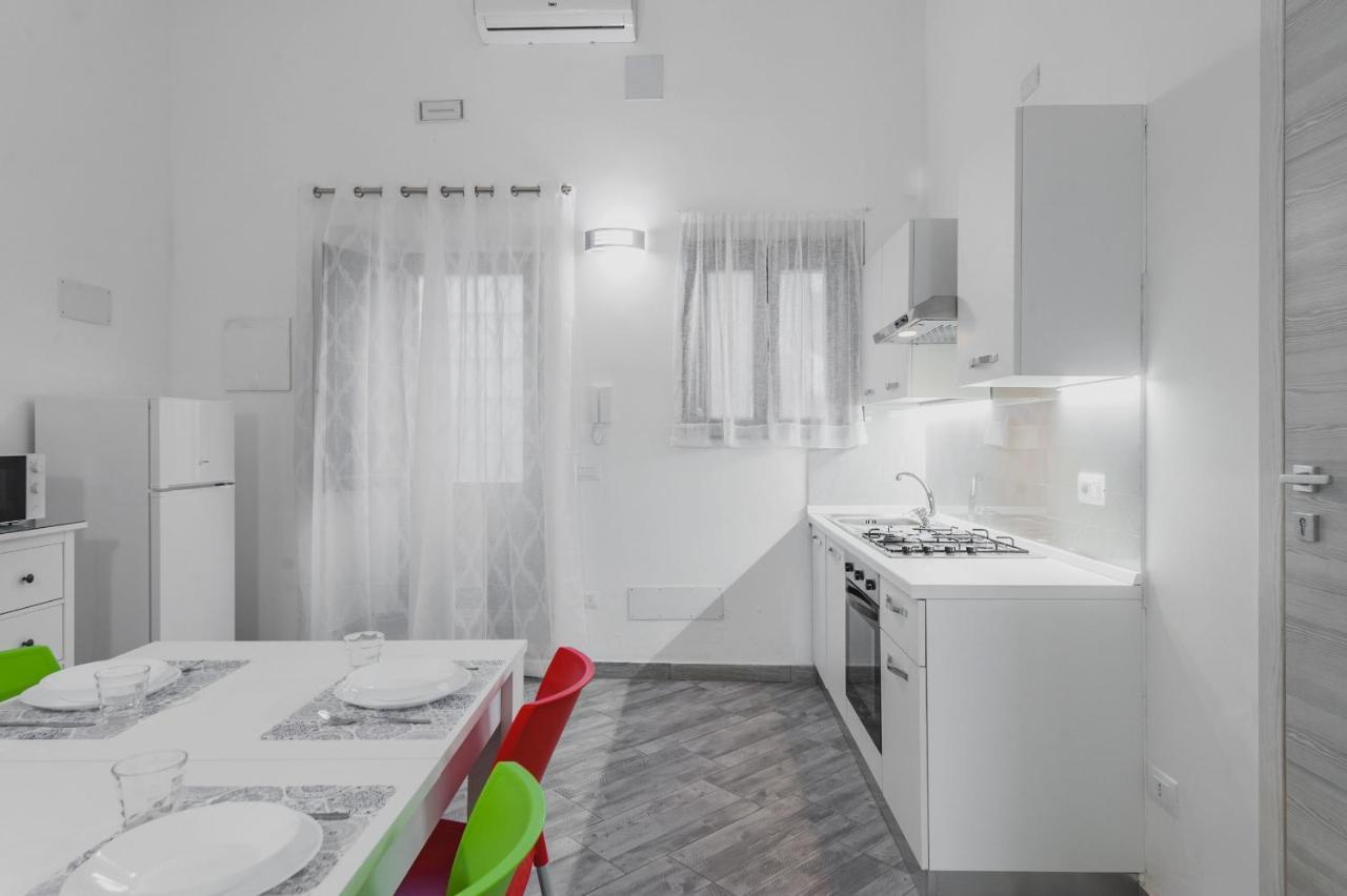 Modern Duplex With Balcony By Wonderful Italy Apartment CTA Exterior foto